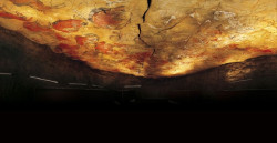 Altamira vuelve a recuperar su luz original para celebrar la Noche de los Museos