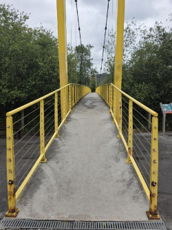 @AVIP denuncia el "peligroso" estado de la pasarela colgante sobre el r&iacute;o Pas de Carand&iacute;a por "falta de mantenimiento"