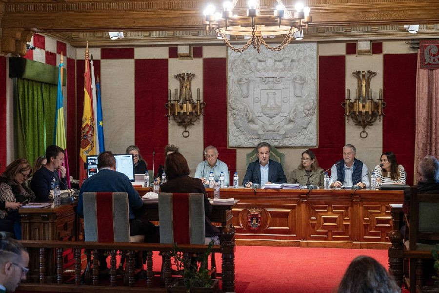 Camargo aprueba nuevas ayudas al deporte femenino y a clubes en competiciones nacionales