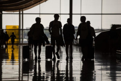 Cantabria, entre las CCAA que no conceden ayudas al retorno de emigrantes espa&ntilde;oles