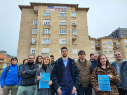 Cantabristas hace un llamamiento a acudir a la manifestación de este sábado contra el McDonald`s de Puertochico