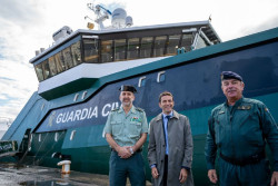 Casares destaca el incremento de las capacidades de la Guardia Civil con el nuevo buque oceánico `Duque de Ahumada`