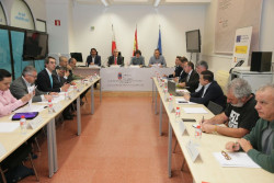  "Compromiso firme" del Estado con el tren Santander-Bilbao, pero Cantabria se lo pide "por escrito"