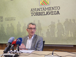 Dictamen favorable en Comisión a la contratación del servicio de limpieza de instalaciones de Torrelavega