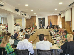 El alcalde de Torrelavega dice que no habrá mejora salarial de la Policía al margen del resto de empleados municipales