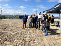 El Ayuntamiento ya tiene las parcelas de Tanos donde construirá una bolera cubierta y un polideportivo