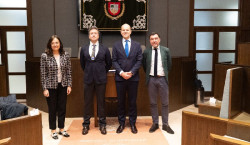 El doctor Enrique M. Ocio toma posesi&oacute;n como catedr&aacute;tico de Medicina de la UC