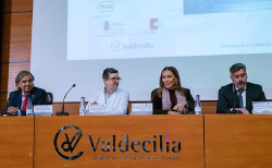 El Hospital Valdecilla, pionero en el proyecto `Escal&oacute;n a la vista` para personas con baja visi&oacute;n