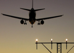 El ruido de los aviones por la noche puede aumentar las muertes por causa cardiovascular, seg&uacute;n un estudio