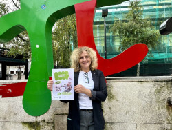 Espacio Mujeres de Torrelavega abre el plazo para el curso sobre teléfonos móviles