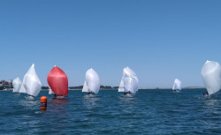 Fredo Estrella del Norte, con Pichu Torcida a la ca&ntilde;a, domina la primera jornada de entrenamiento de J80