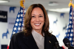 Kamala Harris: Una mujer de altura política.       Mariano Cabrero Bárcena es escritor