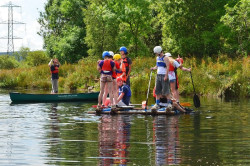 La ADL de Torrelavega imparte formación a 42 jóvenes como monitor de tiempo libre y auxiliar de almacén