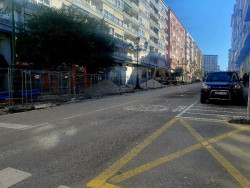 La calle Julián Ceballos de Torrelavega se cierra el lunes al tráfico, entre La Llama y Alonso Astulez por obras