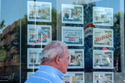 La compraventa de viviendas crece un 5% en septiembre, hasta las 58.845 unidades, según los notarios