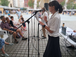 La Feria del Libro Viejo de Santander programa lecturas dramatizadas y un concierto de guitarra cl&aacute;sica