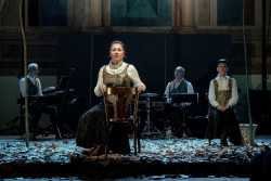 La Machina Teatro lleva al Palacio de Festivales `Tonada`, que explora las ra&iacute;cesde la m&uacute;sica c&aacute;ntabra