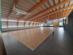 La renovada pista del polideportivo Playa Dorada de Noja reabrirá el lunes