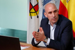 La RFEF ve "inviable" que pueda haber p&uacute;blico en San Mam&eacute;s durante la EURO 2020