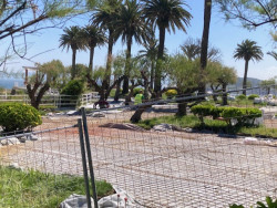 Llega el verano a Santander y la casa sin barrer.  Carlos Magdalena