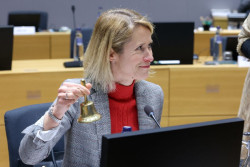 Los 27 acuerdan nuevas sanciones contra Ir&aacute;n y le dificultan el acceso a componentes para drones y misiles