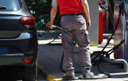 Los gasolineros piden al Gobierno que vuelvan las bonificaciones fiscales por el precio de los carburantes