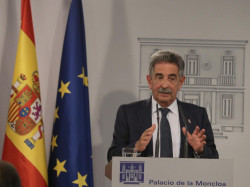 Presidente Revilla hay que dar un cambio de tim&oacute;n y bajar los impuestos  Por Carlos Magdalena