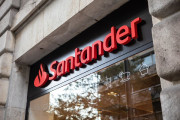 Santander UK anuncia el cierre de 44 oficinas, que podr&iacute;a afectar a 291 empleados