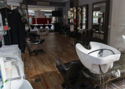 Se enfrenta a cuatro años de cárcel por traficar con cocaína en su peluquería de Santander