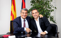 Sergi Barjuan es el nuevo entrenador interino del Bar&ccedil;a