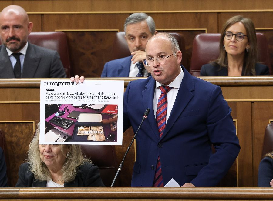 Tellado cree que Sánchez no habrá podido dormir pendiente de si Ábalos entra en prisión, ya que "no actuaba solo"