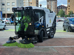 Torrelavega abre un proceso de selección para crear una bolsa de empleo en limpieza viaria