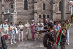 Torrelavega incorpora a sus rutas gratuitas `Paseando con Leonor de la Vega`