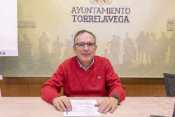 Torrelavega inicia el proceso de licitación para cubrir la pista deportiva del colegio Menéndez Pelayo