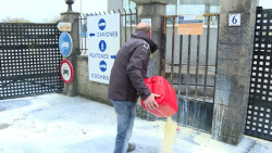 V&Iacute;DEO: Los ganaderos de leche c&aacute;ntabros piden a las industrias que "recapaciten": "Necesitamos un precio digno"