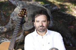 Vuelve el ciclo `Encuentros` de Amigos de Torrelavega con protagonistas como Marcos Bárcena o Carlos Revuelta